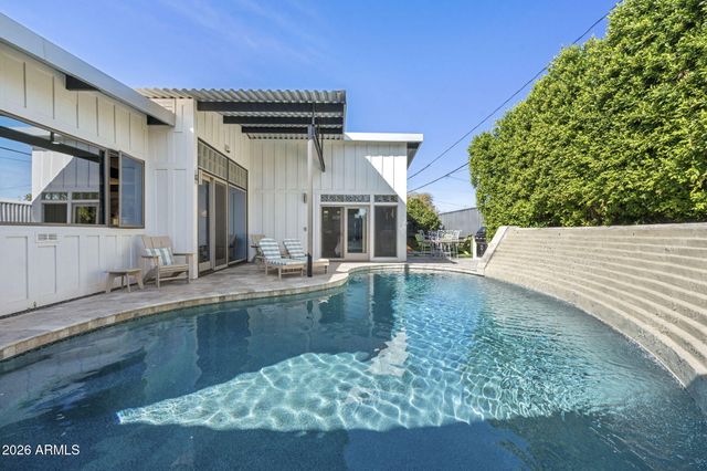 8614 E BERRIDGE Lane, Scottsdale, AZ 85250