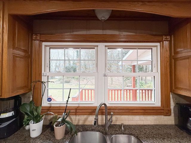 1515 Crestway Drive, Athens, TN 37303