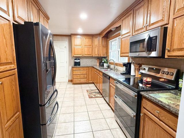 1515 Crestway Drive, Athens, TN 37303