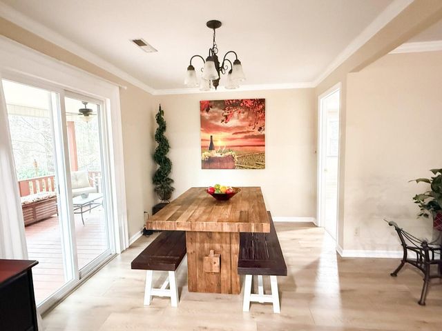 1515 Crestway Drive, Athens, TN 37303