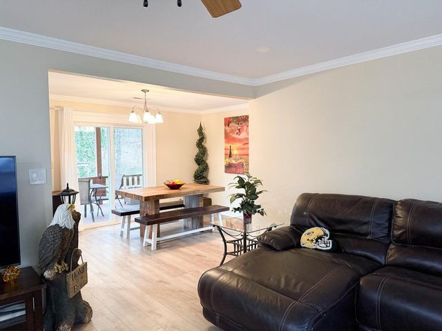 1515 Crestway Drive, Athens, TN 37303