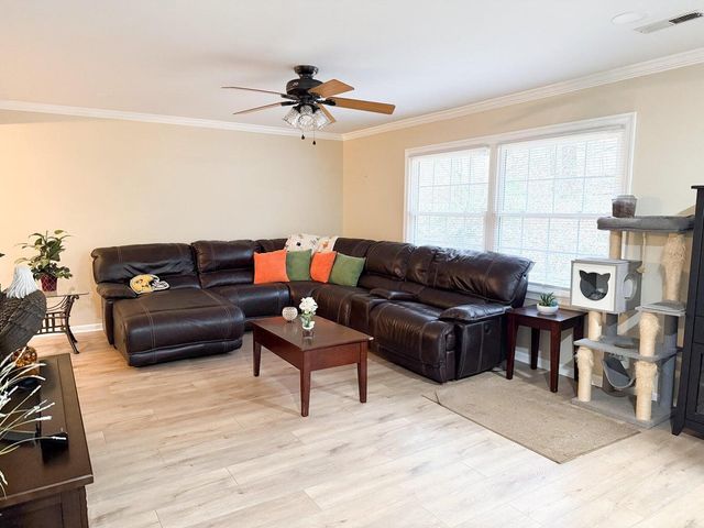 1515 Crestway Drive, Athens, TN 37303