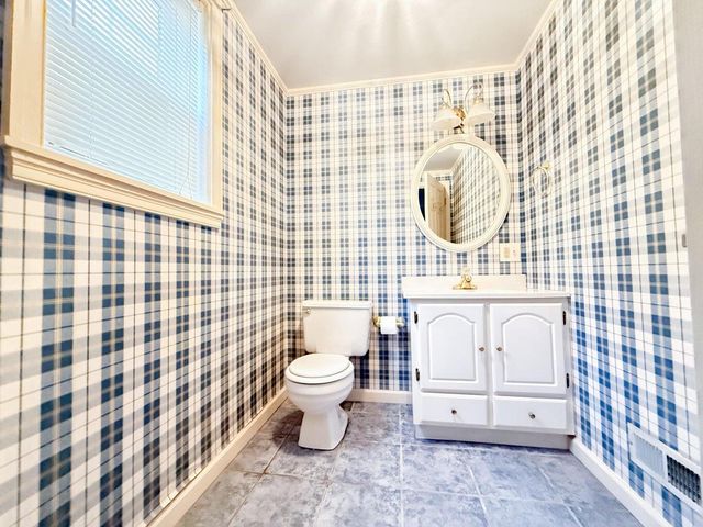 1515 Crestway Drive, Athens, TN 37303