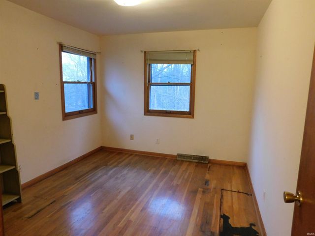 2100 W Ellsworth Road, Bloomington, IN 47404