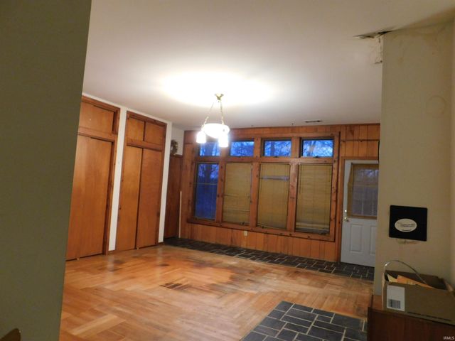 2100 W Ellsworth Road, Bloomington, IN 47404