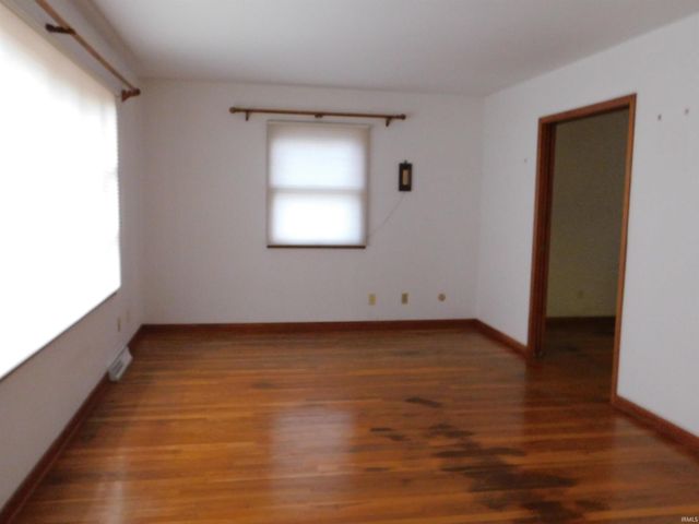 2100 W Ellsworth Road, Bloomington, IN 47404