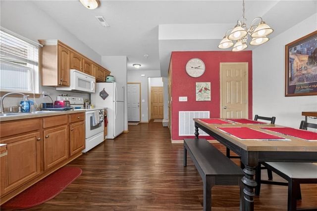 840 S Woodson Court, Gardner, KS 66030