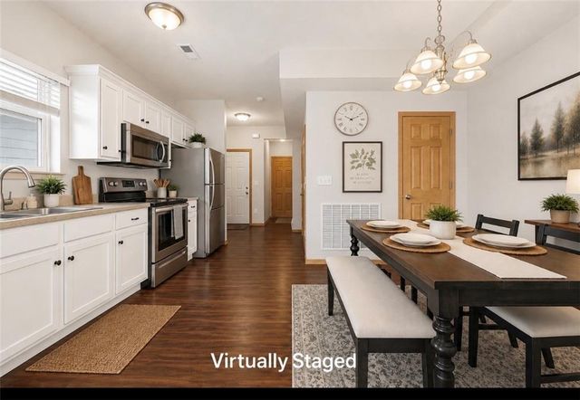 840 S Woodson Court, Gardner, KS 66030