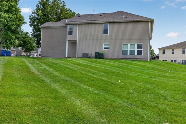 840 S Woodson Court, Gardner, KS 66030