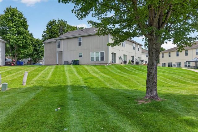 840 S Woodson Court, Gardner, KS 66030