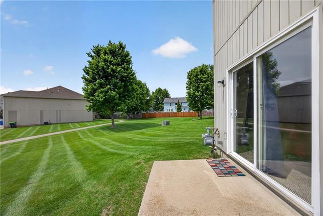 840 S Woodson Court, Gardner, KS 66030