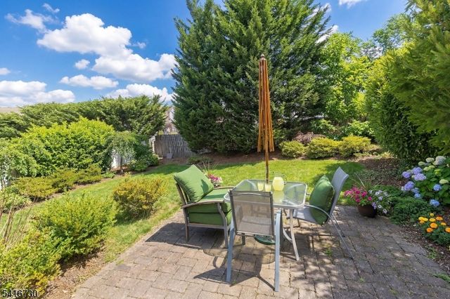 597 Penn Ave, Teaneck Twp., NJ 07666