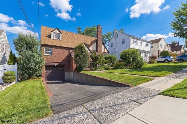 597 Penn Ave, Teaneck Twp., NJ 07666