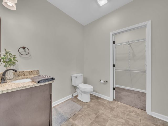 371 McElhiney Rd, Dickson, TN 37055