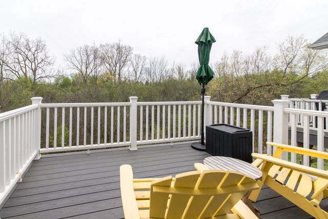 2544 Oxford Circle, Ann Arbor, MI 48103