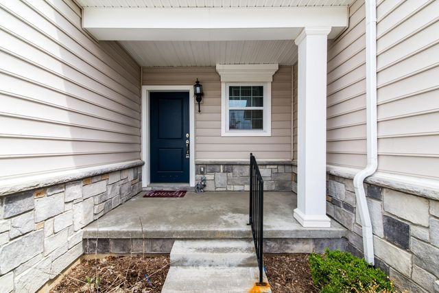 2544 Oxford Circle, Ann Arbor, MI 48103
