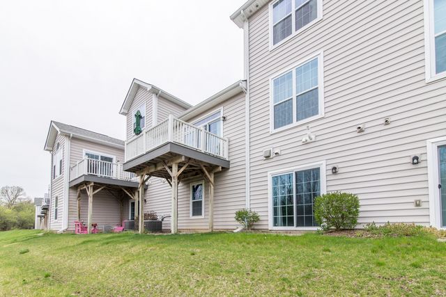 2544 Oxford Circle, Ann Arbor, MI 48103