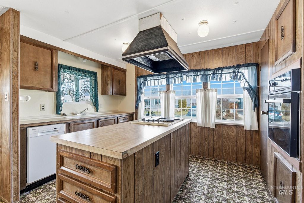 7015 W Royal Glen Lane, Boise, ID 83714 photo 13