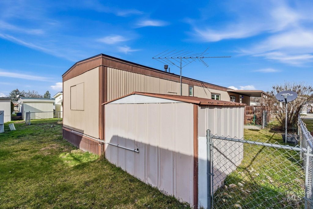 7015 W Royal Glen Lane, Boise, ID 83714 photo 30