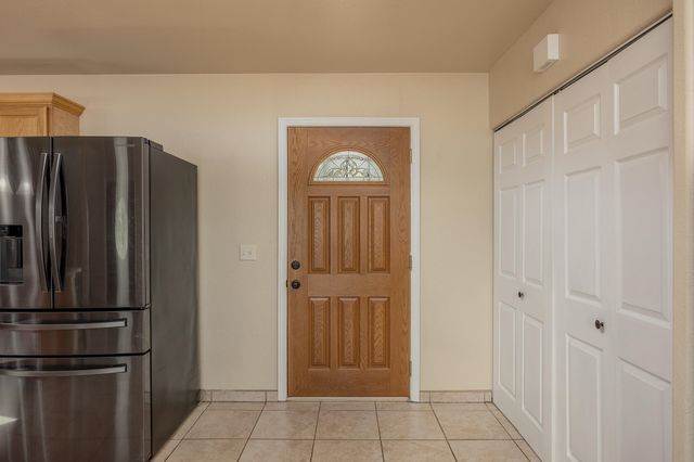 2375 LINDSBORG DRIVE, North Pole, AK 99705