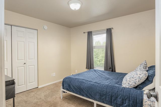 2375 LINDSBORG DRIVE, North Pole, AK 99705
