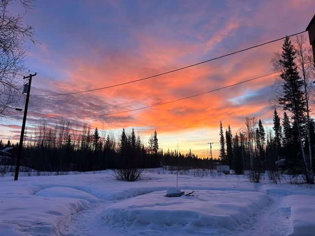 2375 LINDSBORG DRIVE, North Pole, AK 99705