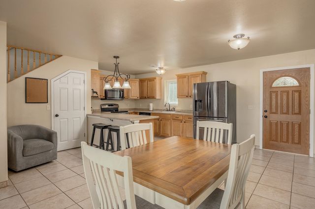 2375 LINDSBORG DRIVE, North Pole, AK 99705
