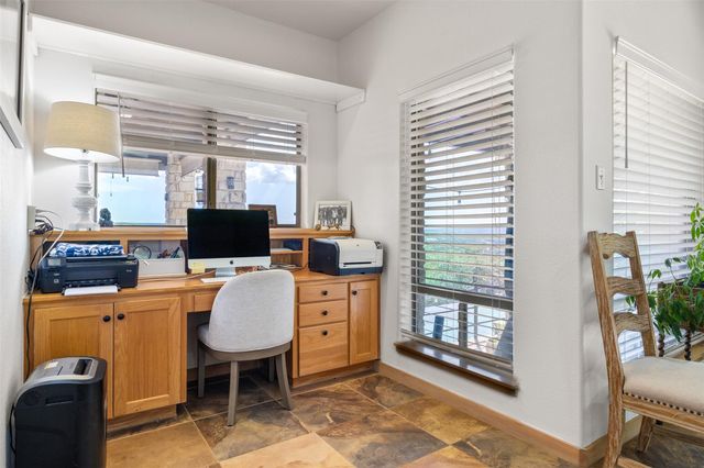 640 Casey LN, Wimberley, TX 78676