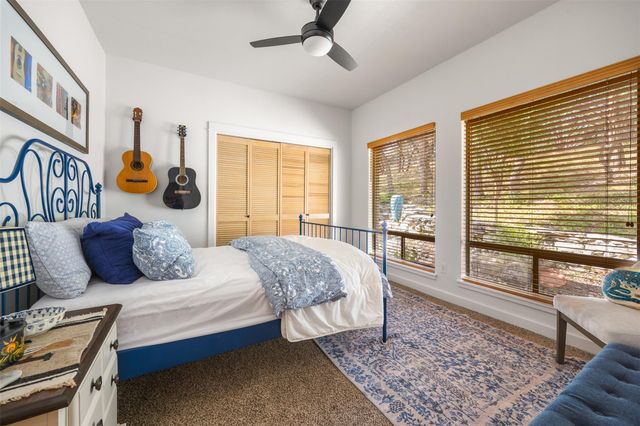 640 Casey LN, Wimberley, TX 78676