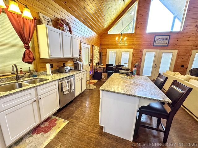 33473 Hwy 82, Cookson, OK 74427