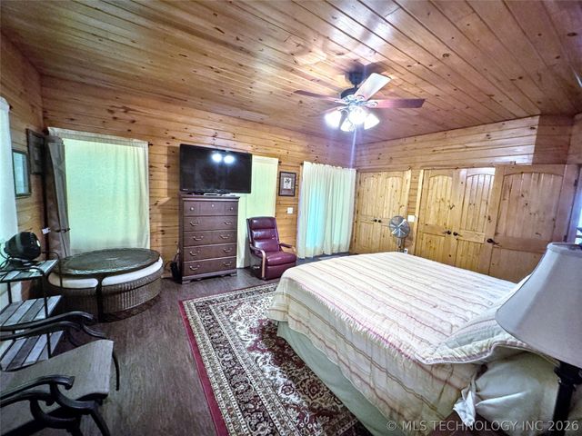 33473 Hwy 82, Cookson, OK 74427