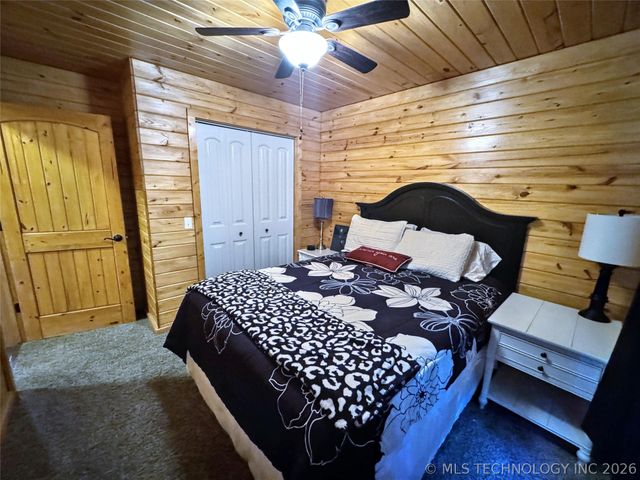 33473 Hwy 82, Cookson, OK 74427