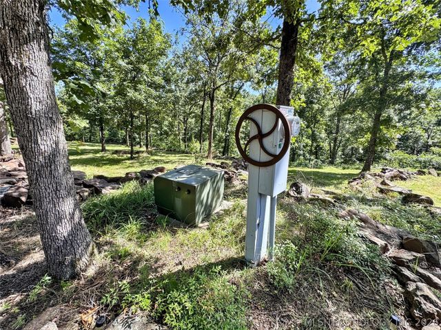 33473 Hwy 82, Cookson, OK 74427