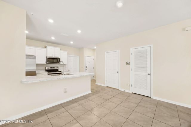 86440 SHORTLINE Circle, Yulee, FL 32097