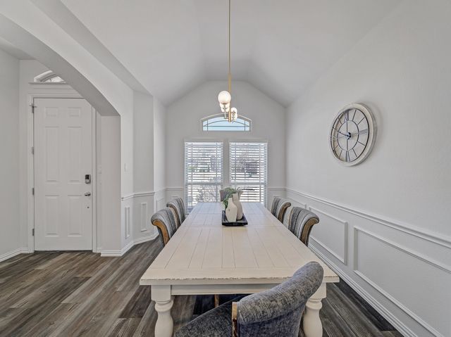 426 Brook Meadow Drive, Midlothian, TX 76065