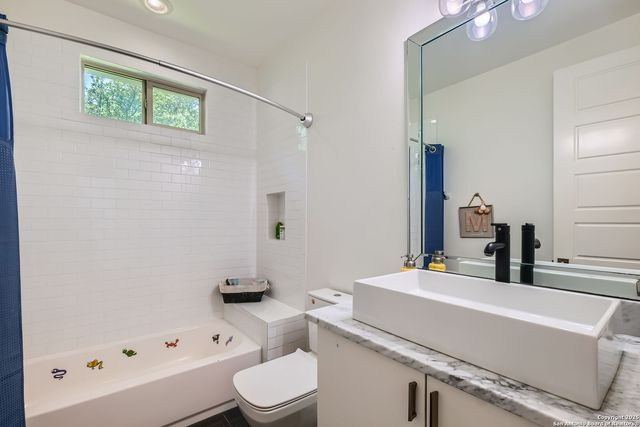 7 Saxby, San Antonio, TX 78257