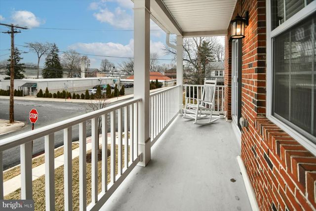 39 N MITCHELL AVE, Lansdale, PA 19446