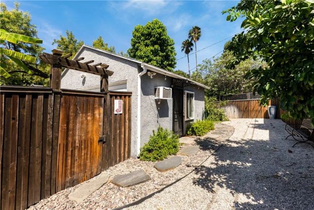 5802 Tobias, Sherman Oaks, CA 91411