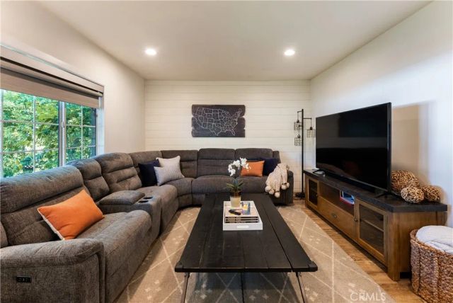 5802 Tobias, Sherman Oaks, CA 91411