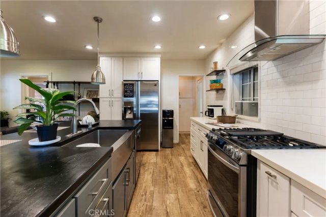 5802 Tobias, Sherman Oaks, CA 91411