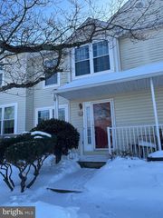 810 AMBER LN, West Chester, PA 19382