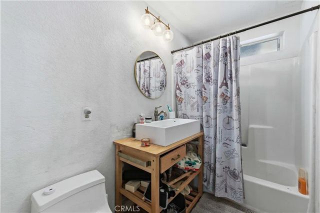 14971 Sunnydale, Lake Hughes, CA 93532