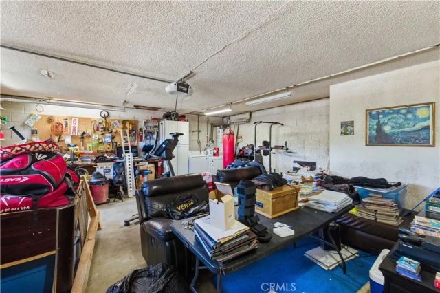 14971 Sunnydale, Lake Hughes, CA 93532