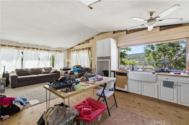 14971 Sunnydale, Lake Hughes, CA 93532