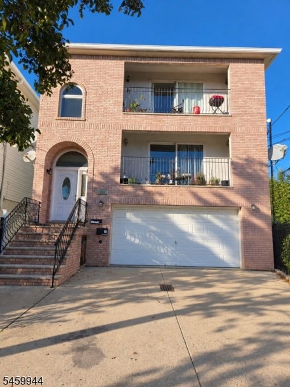 138 Malvern St, Newark City, NJ 07105 — photo 2