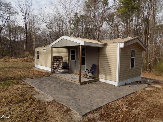 15 Full Circle, Spring Hope, NC 27882