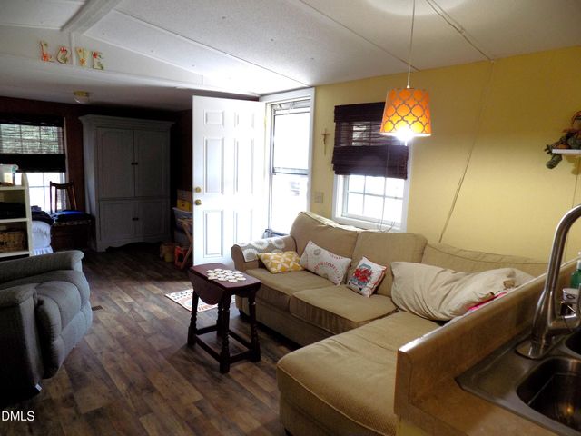 15 Full Circle, Spring Hope, NC 27882