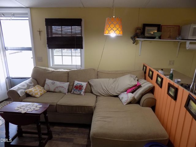 15 Full Circle, Spring Hope, NC 27882