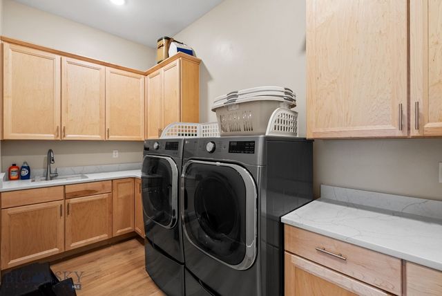 1604 Kit Carson Circle, Belgrade, MT 59714