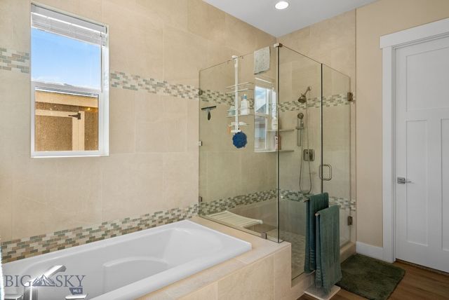 1604 Kit Carson Circle, Belgrade, MT 59714